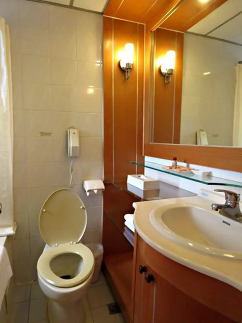 Foto - First Hotel