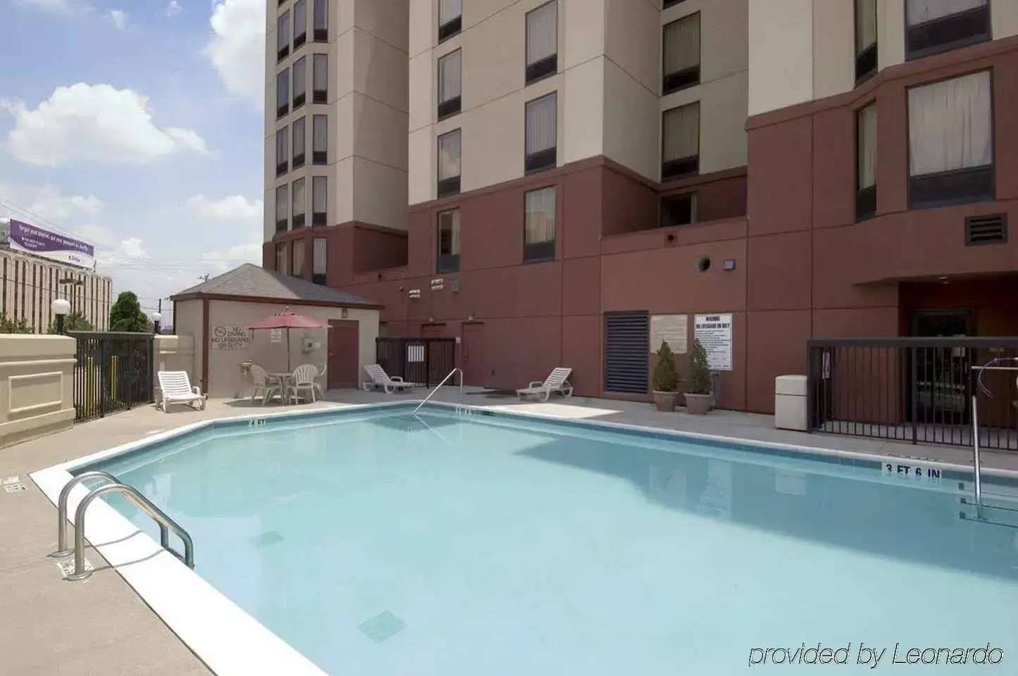 Photo - Hampton Inn & Suites Atlanta Airport North I-85
