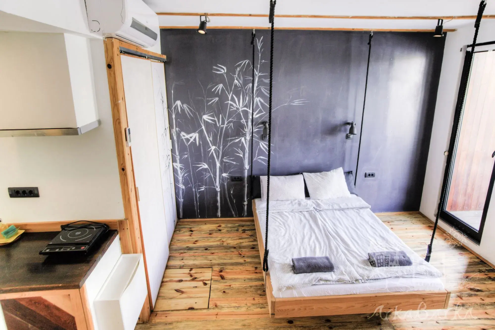 Photo - ArkaBarka Floating Hostel