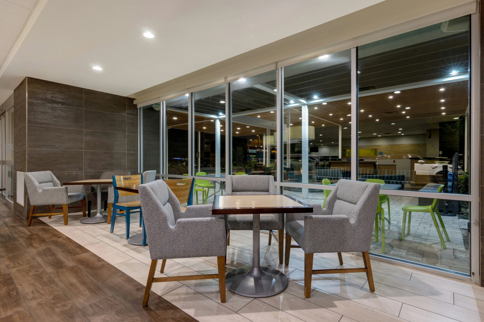 Photo - Home2 Suites by Hilton Orlando/International Drive South