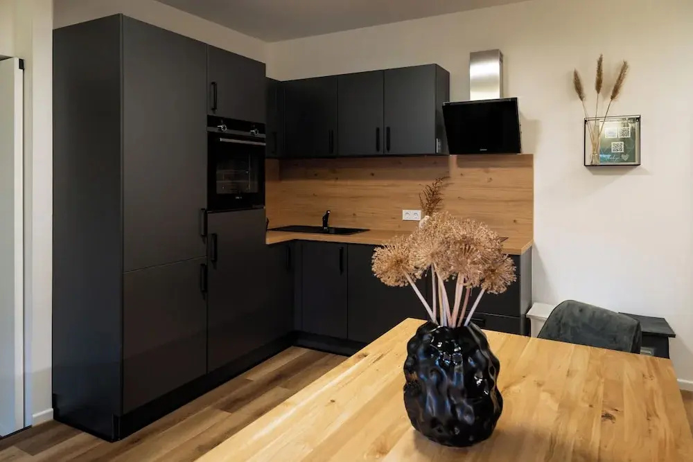 Photo - Urban Jungle Apartments