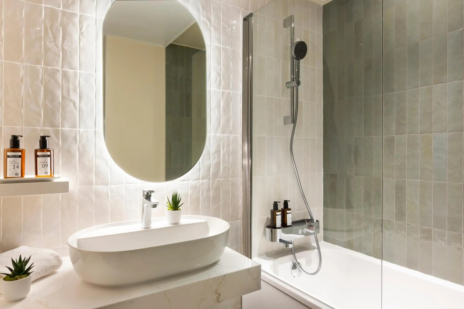 Foto - Emirates Grand Hotel