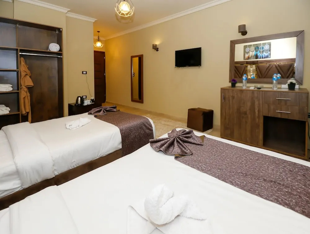 Photo - Master Pyramids Hotel