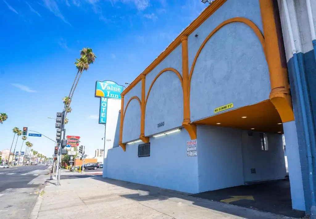 Photo - Value Inn Hollywood