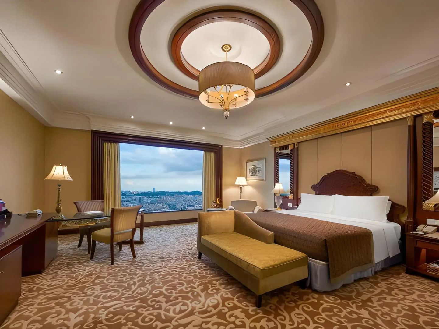 Photo - Regal Palace Hotel