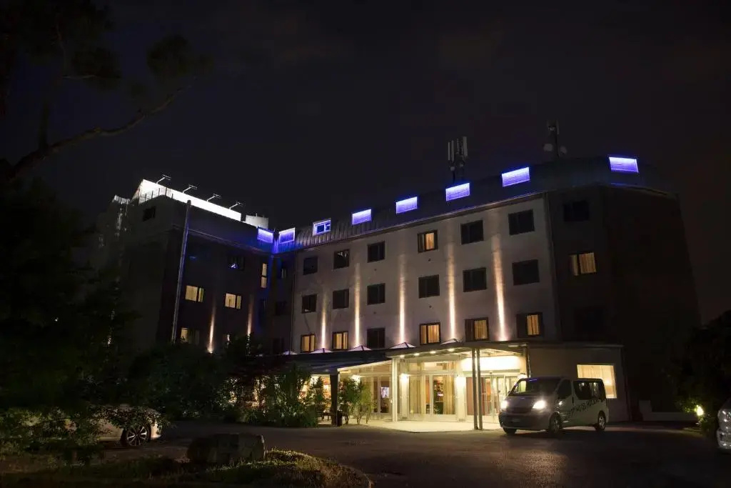 Photo - Smart Hotel Holiday