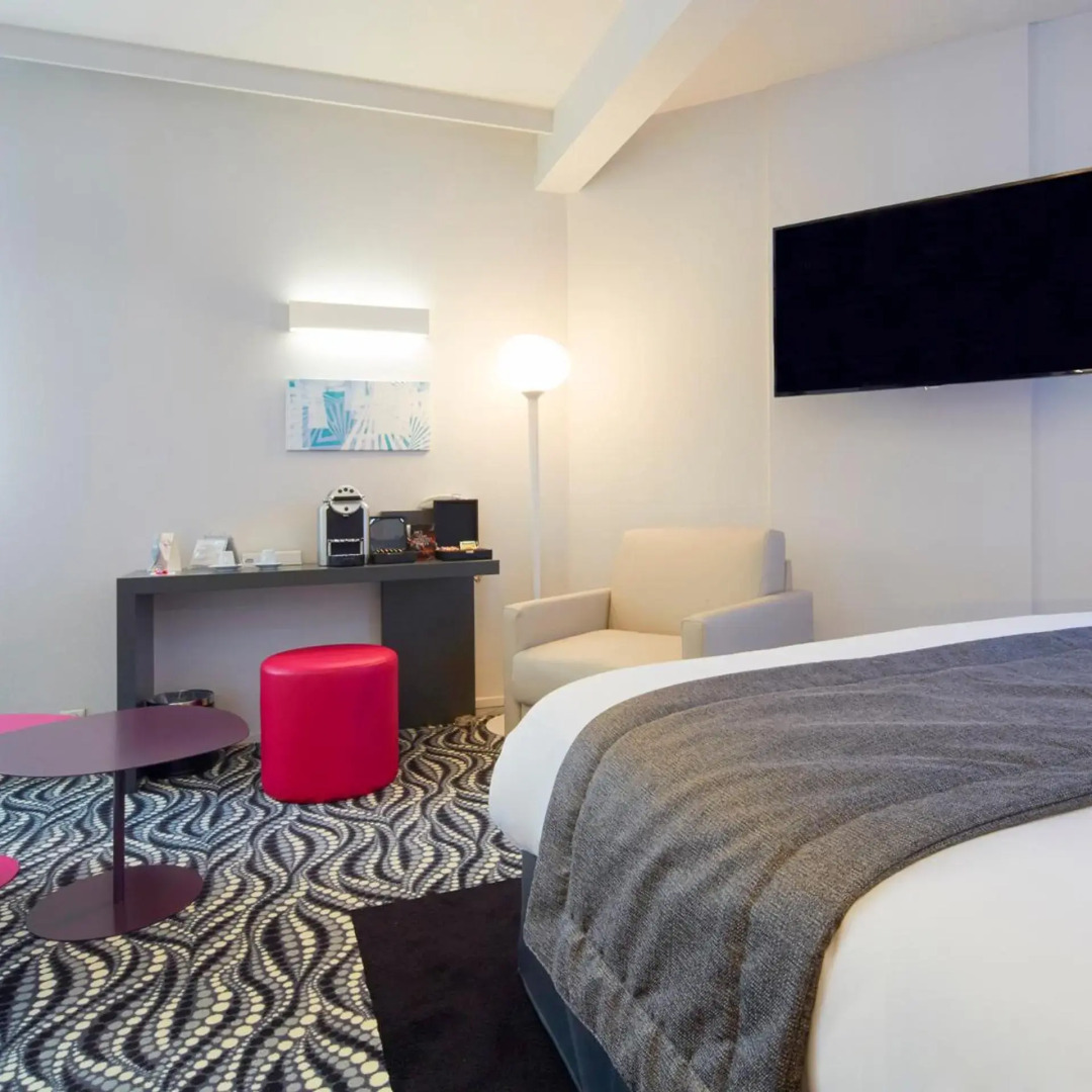 Photo - Kyriad Paris Ouest - Bezons La Défense