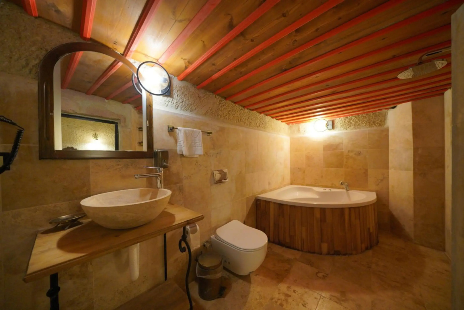Photo - Travel Inn Cave Hotel