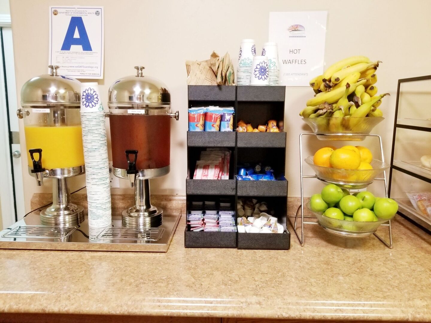 Photo - Tamarack Beach Hotel