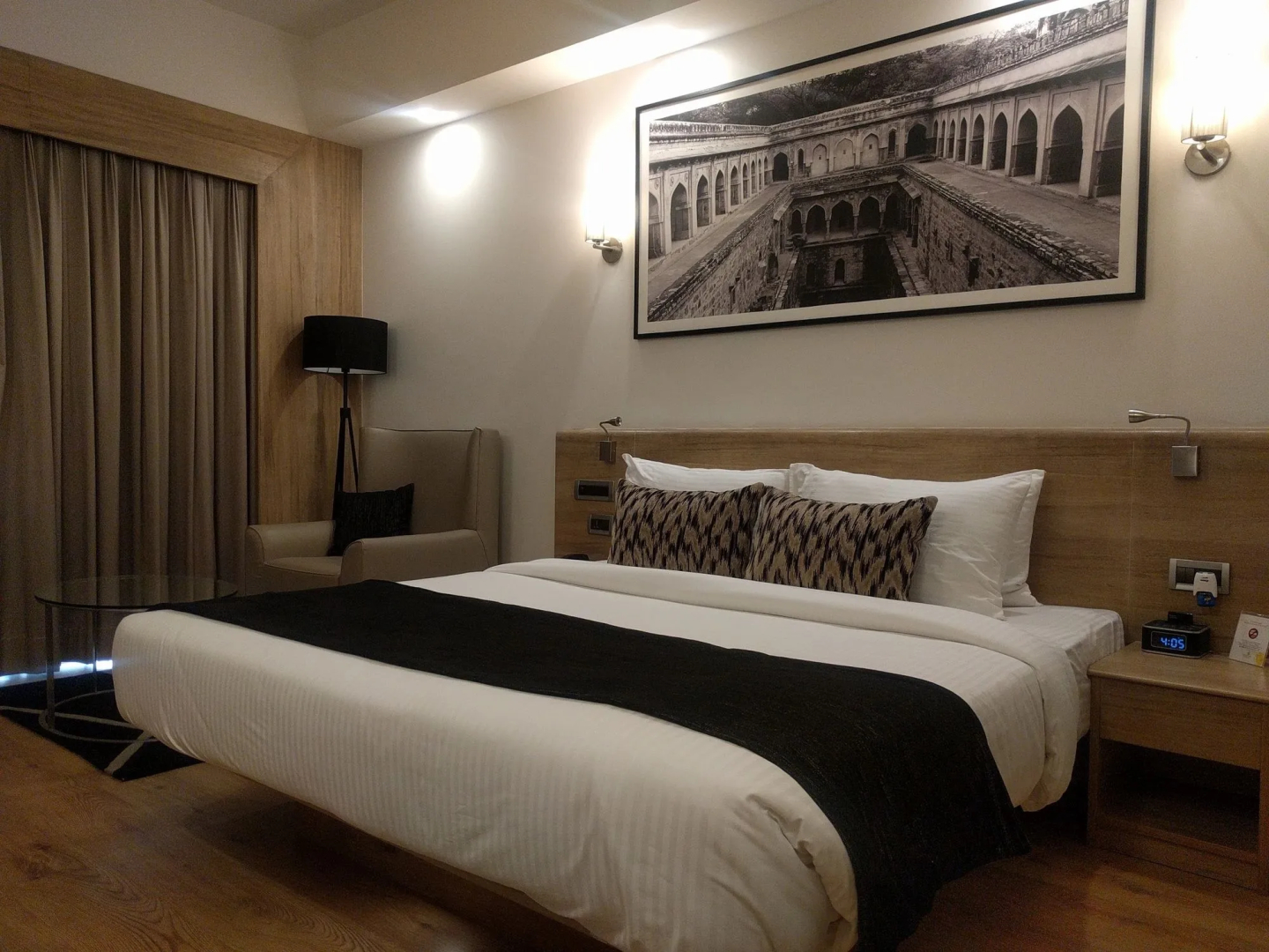 Photo - Lemon Tree Premier City Center