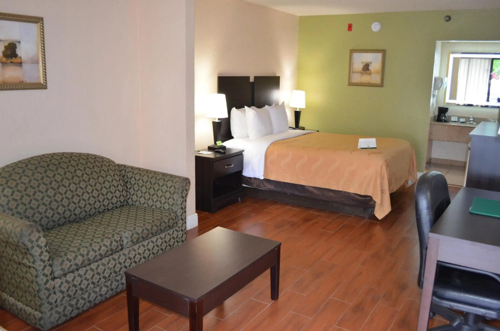 Foto - Quality Inn & Suites Orlando Airport