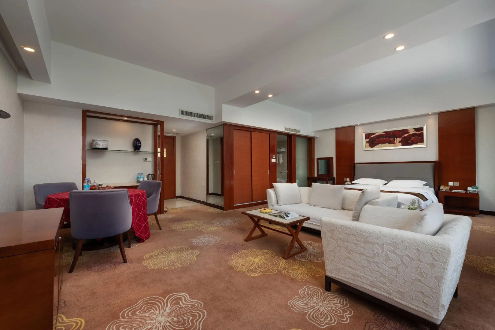 Inzone Garland Hotel (Qingzhou Ancient City)