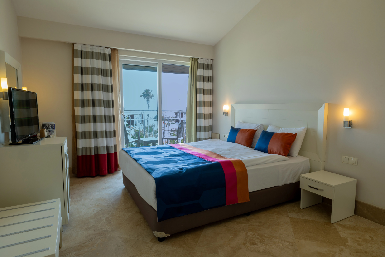 Photo - Crystal Boutique Comfort Collection