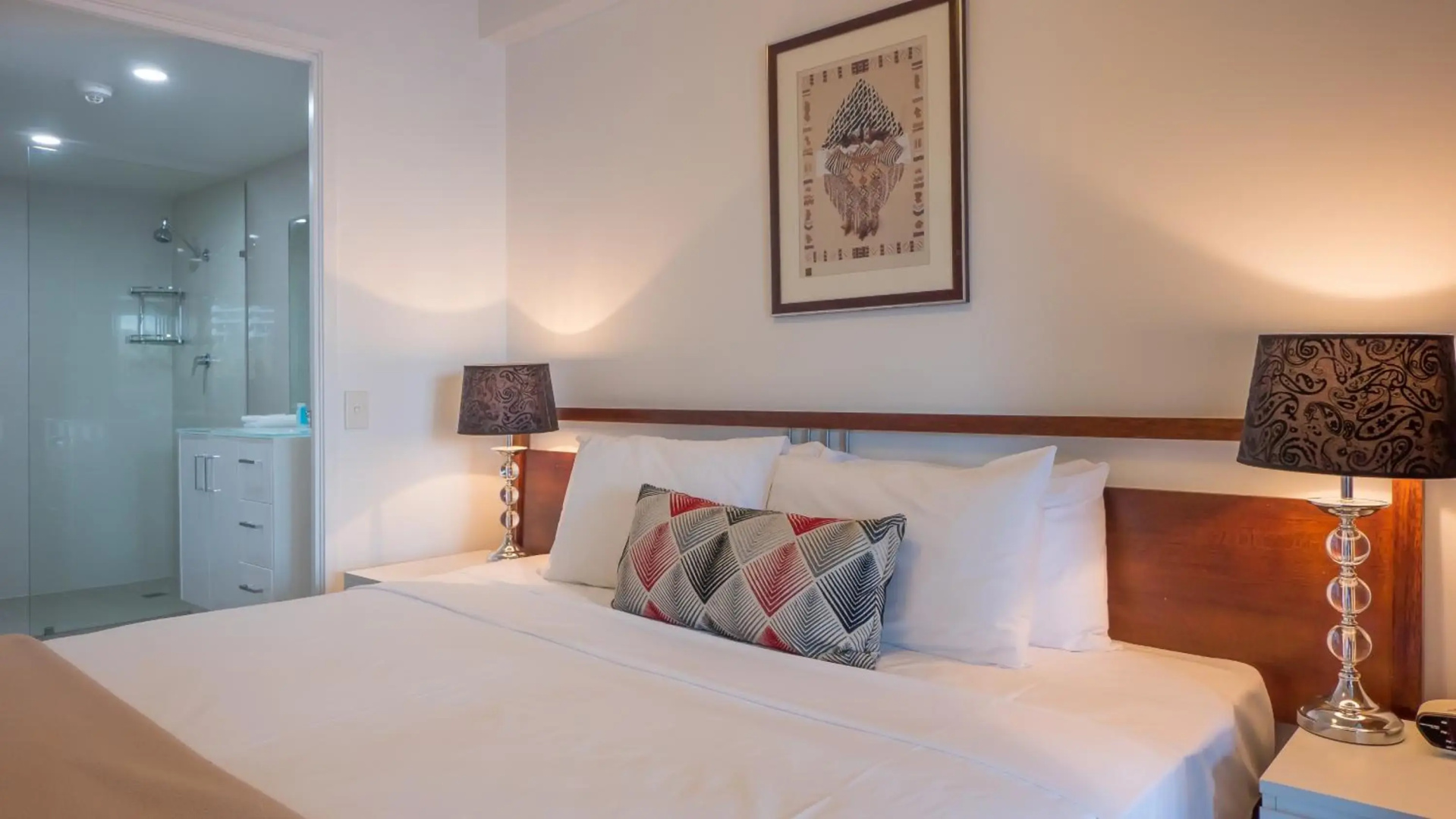 Photo - Broadbeach Savannah Hotel & Resort