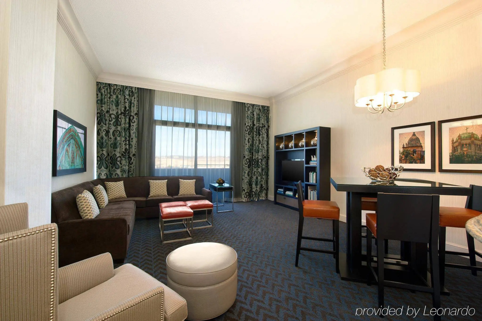 Photo - Sheraton Mission Valley San Diego Hotel