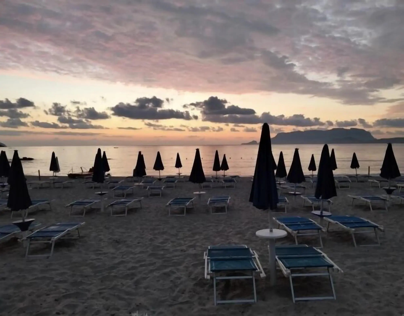 Photo - Hotel Stefania Boutique Hotel by the Beach