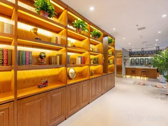 James Joyce Coffetel (Shijiazhuang Luquan Xiangyang Street)