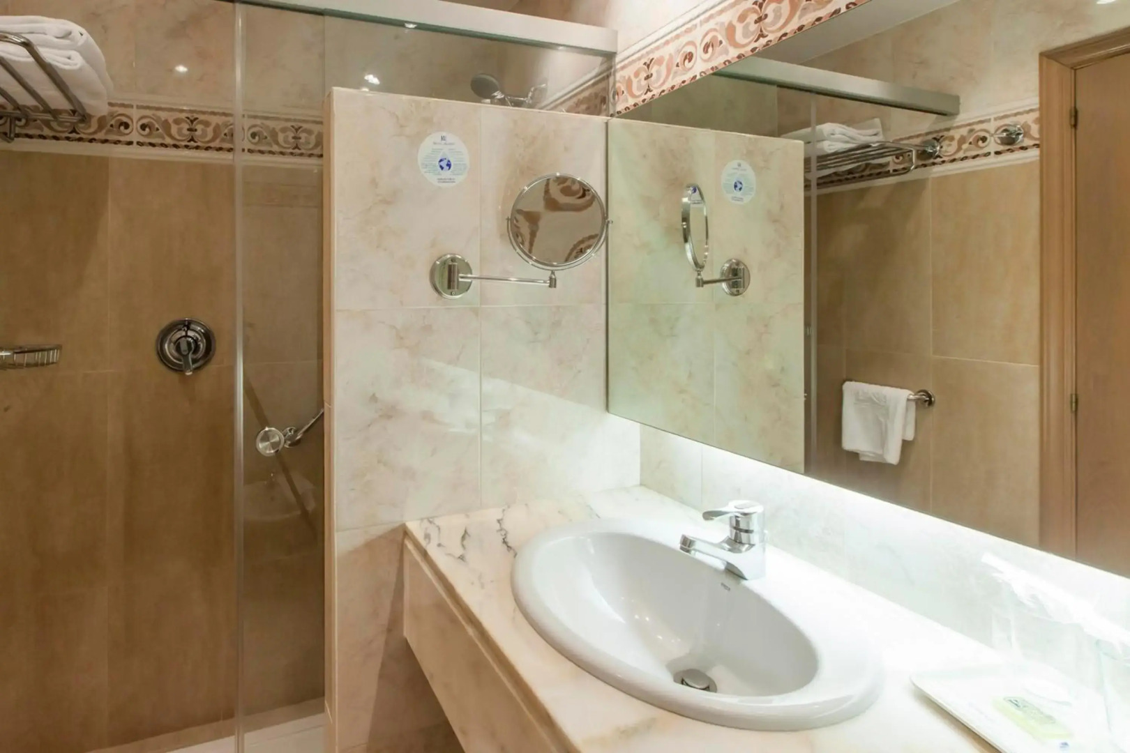 Photo - NeoMagna Madrid