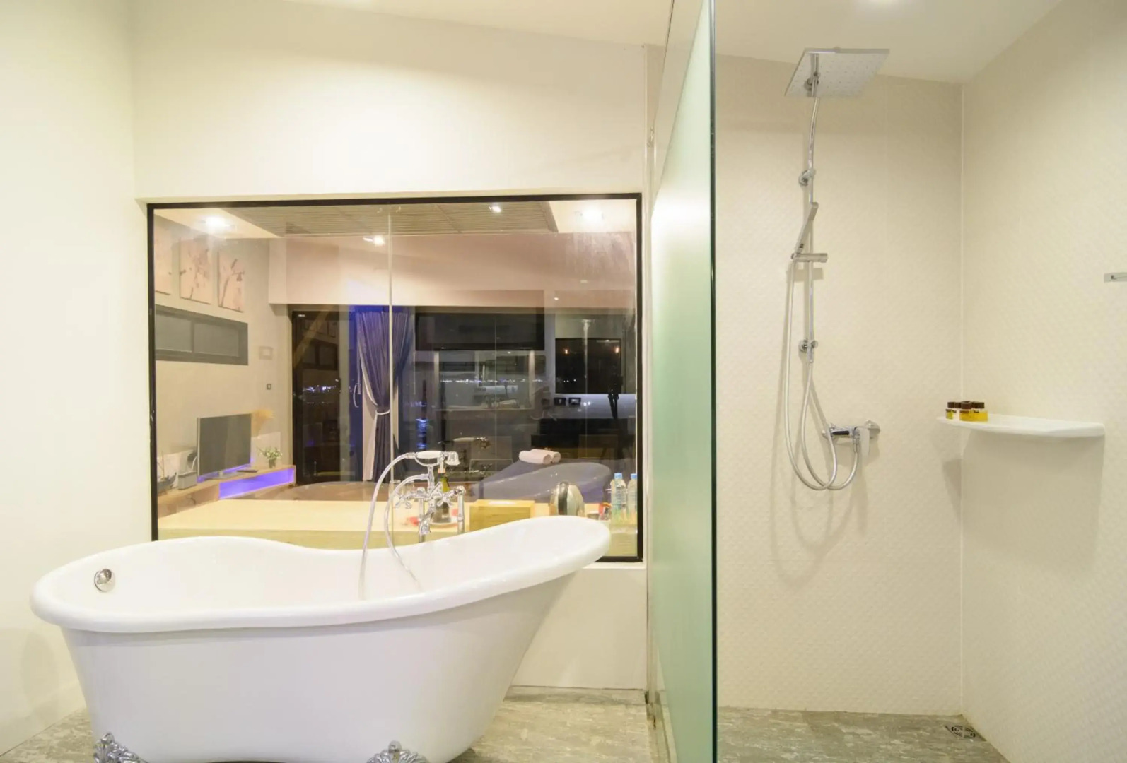 Photo - Ao Cho Grandview Hideaway Resort