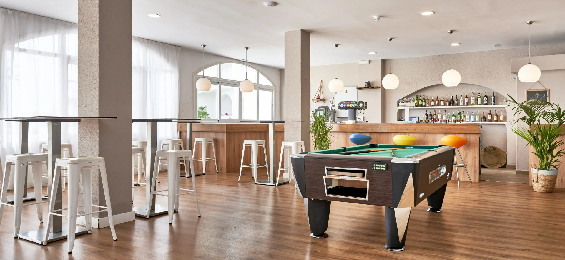 Photo - Caramelo Marina Calan Bosch - Adults Only