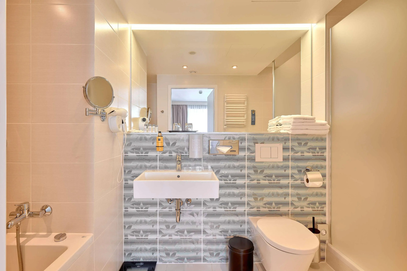 Foto - Golden Tulip Warszawa Centrum