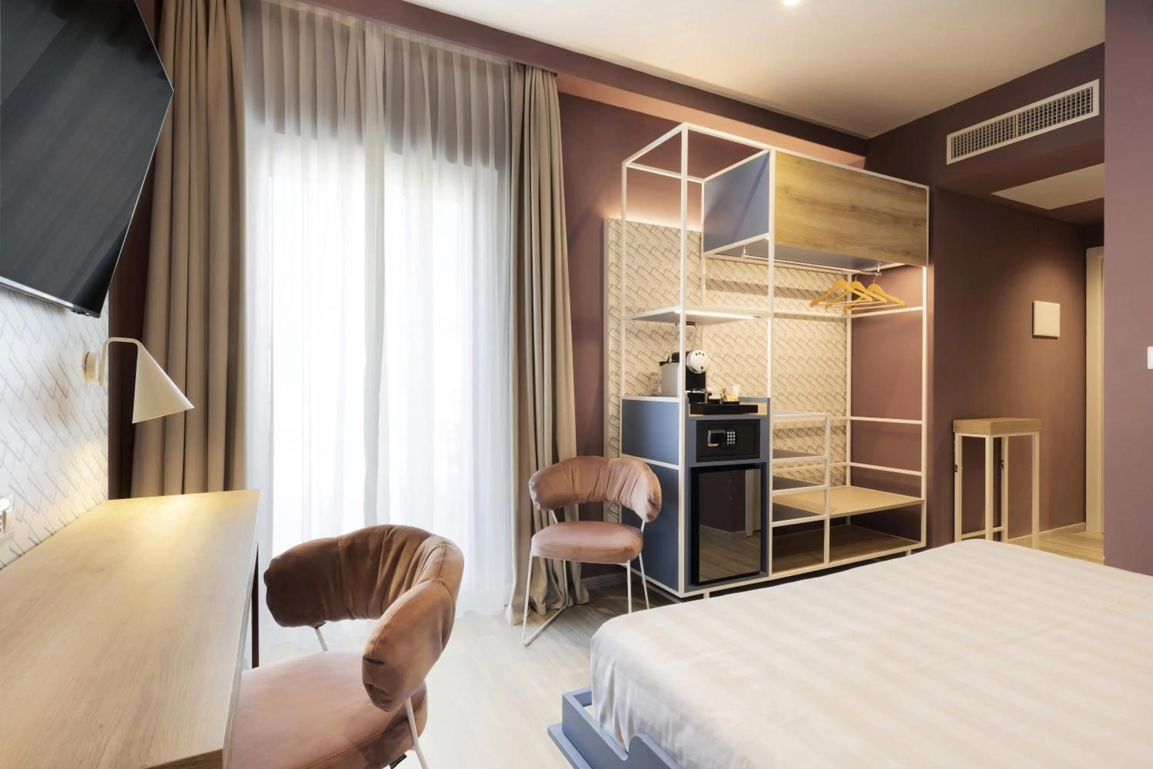 Photo - Adesso Hotel