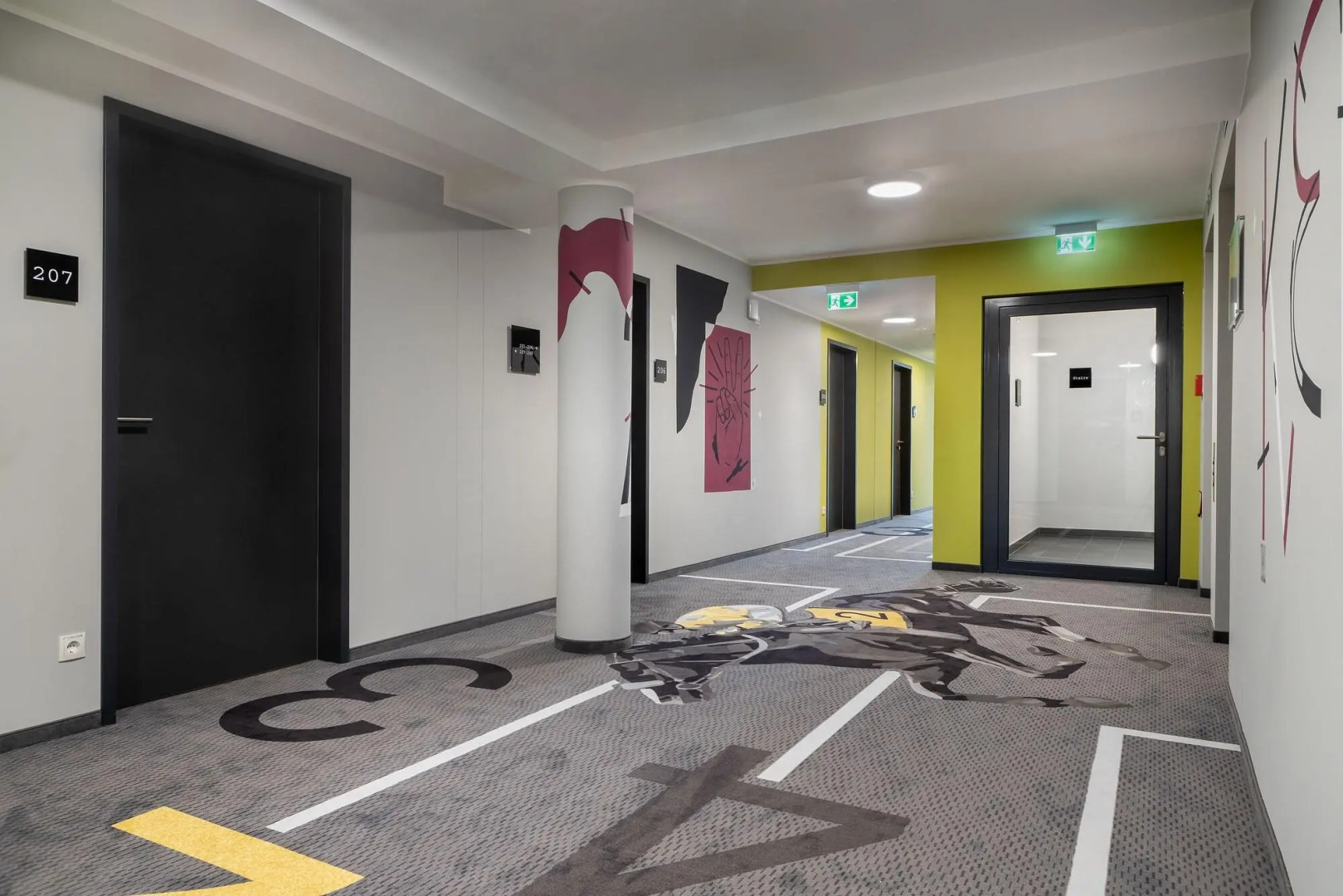 Photo - Holiday Inn - the niu, Fury Aschheim Messe by IHG