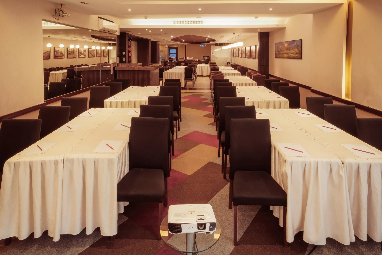 Foto - Ramada by Wyndham Manila Central