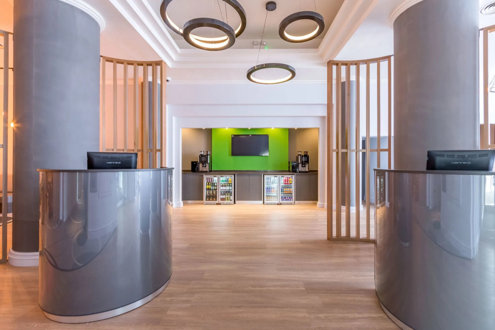 Photo - Thistle Express London Luton