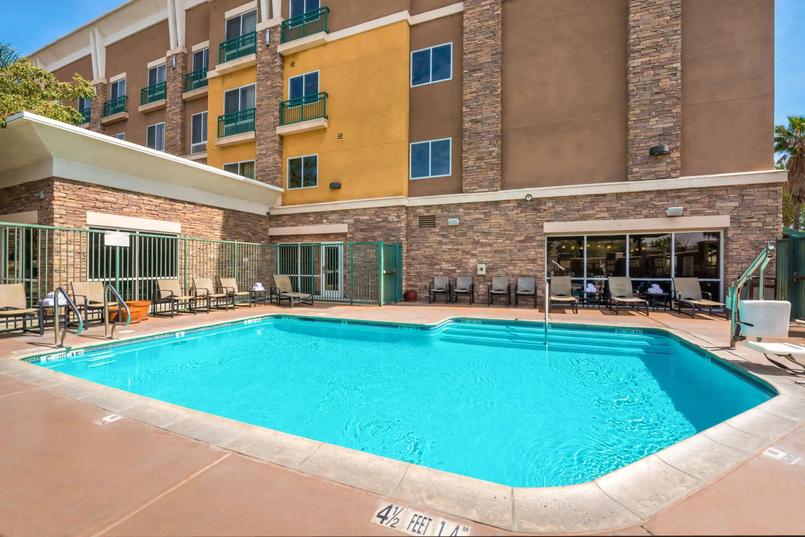Photo - Comfort Suites Ontario Airport Convention Center