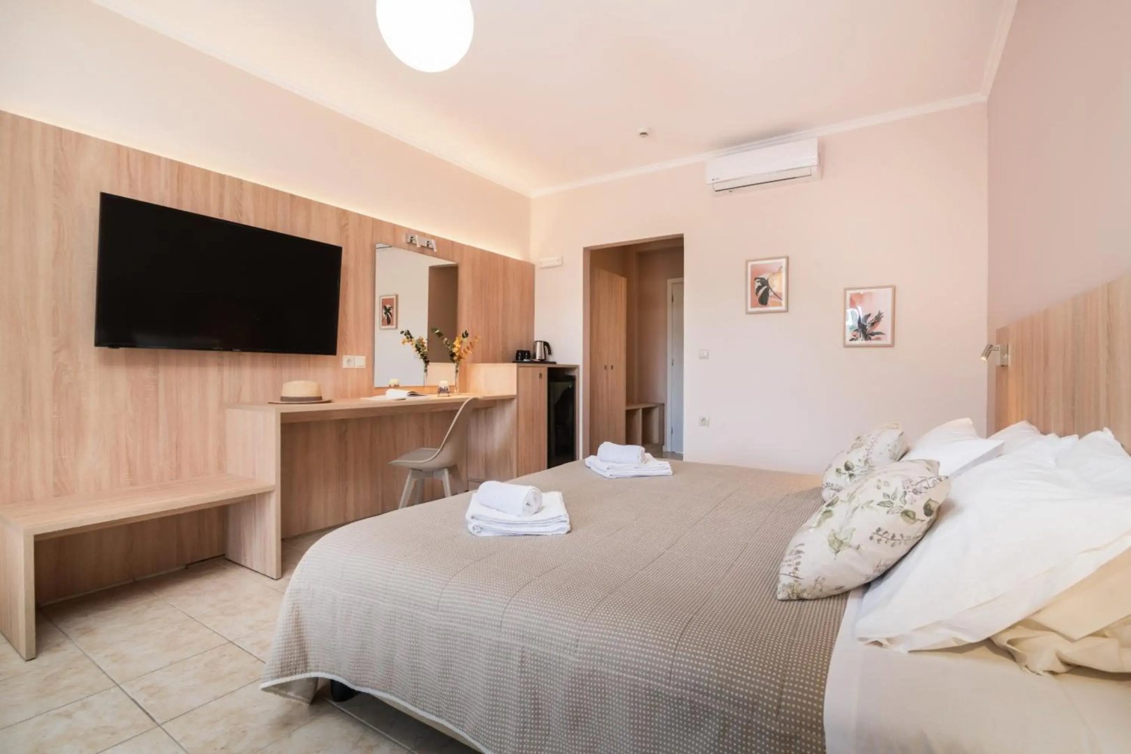 Foto - Varres Hotel