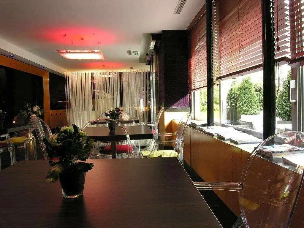 Foto - Hôtel Nude Paris - Color Vision