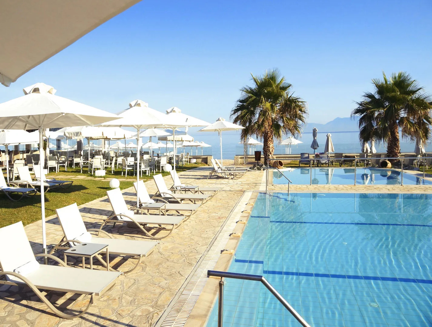 Foto - Acharavi Beach Hotel