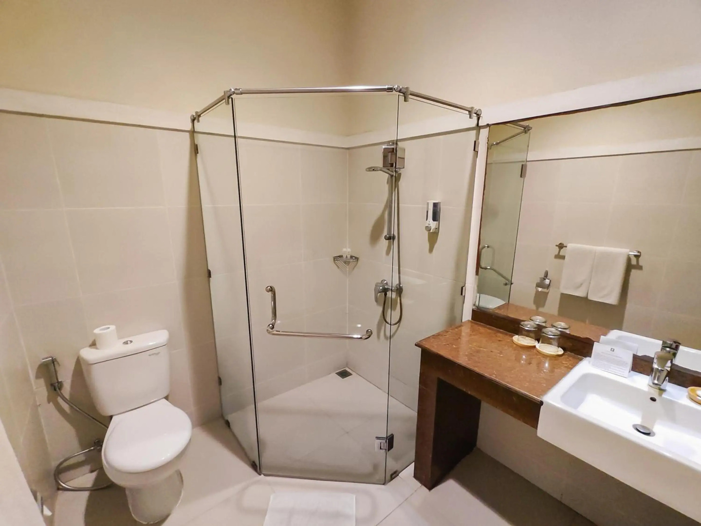 Foto - Seminyak Square Hotel And Villas