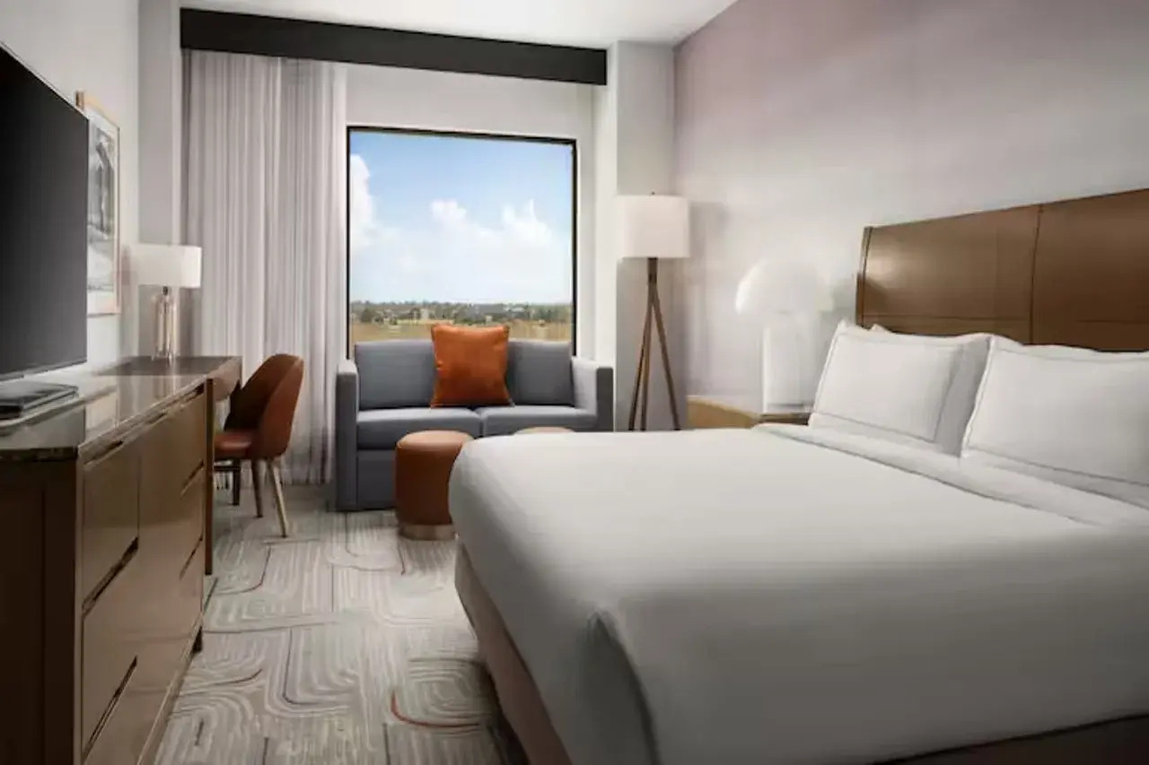 Photo - Hotel Zessa Orange County Airport, a DoubleTree by Hilton