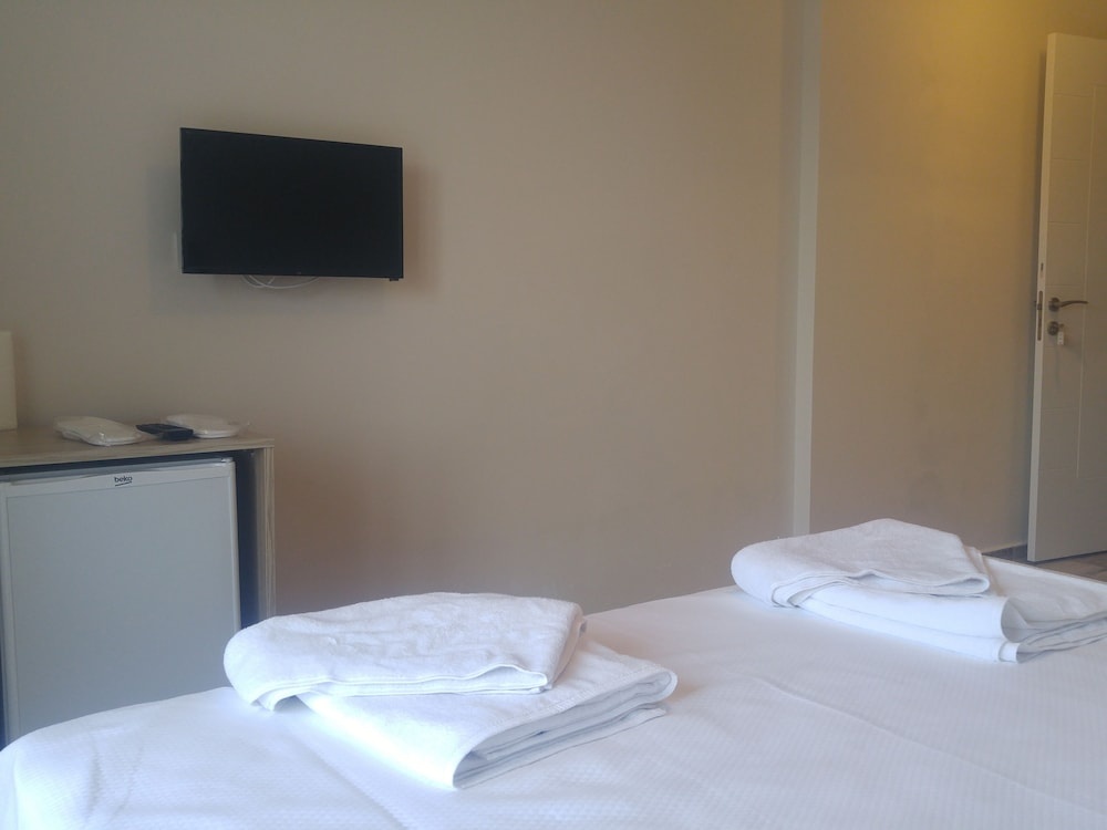 Deniz Otel