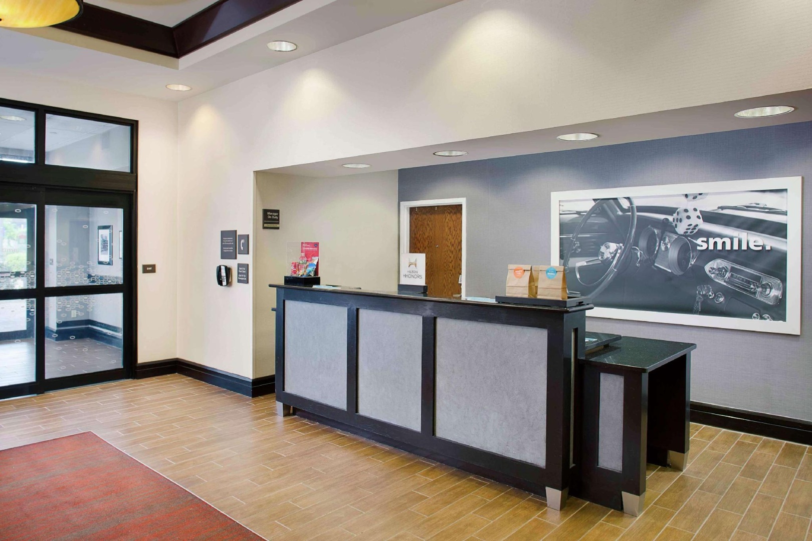 Photo - Hampton Inn Garden City Long Island