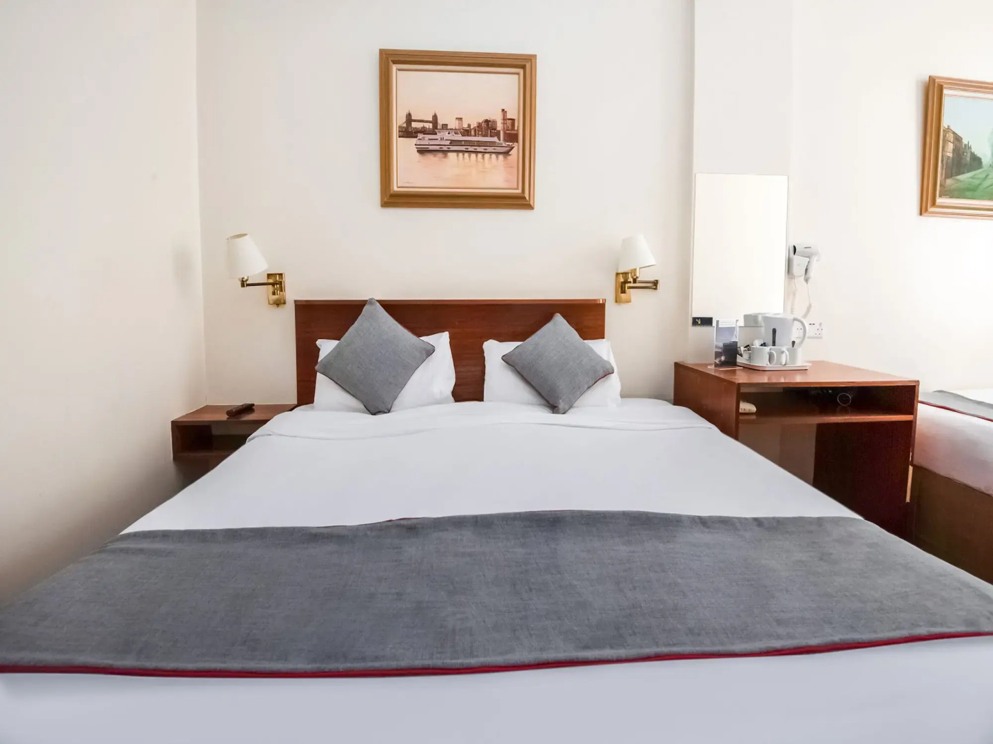 Foto - St George's Hotel