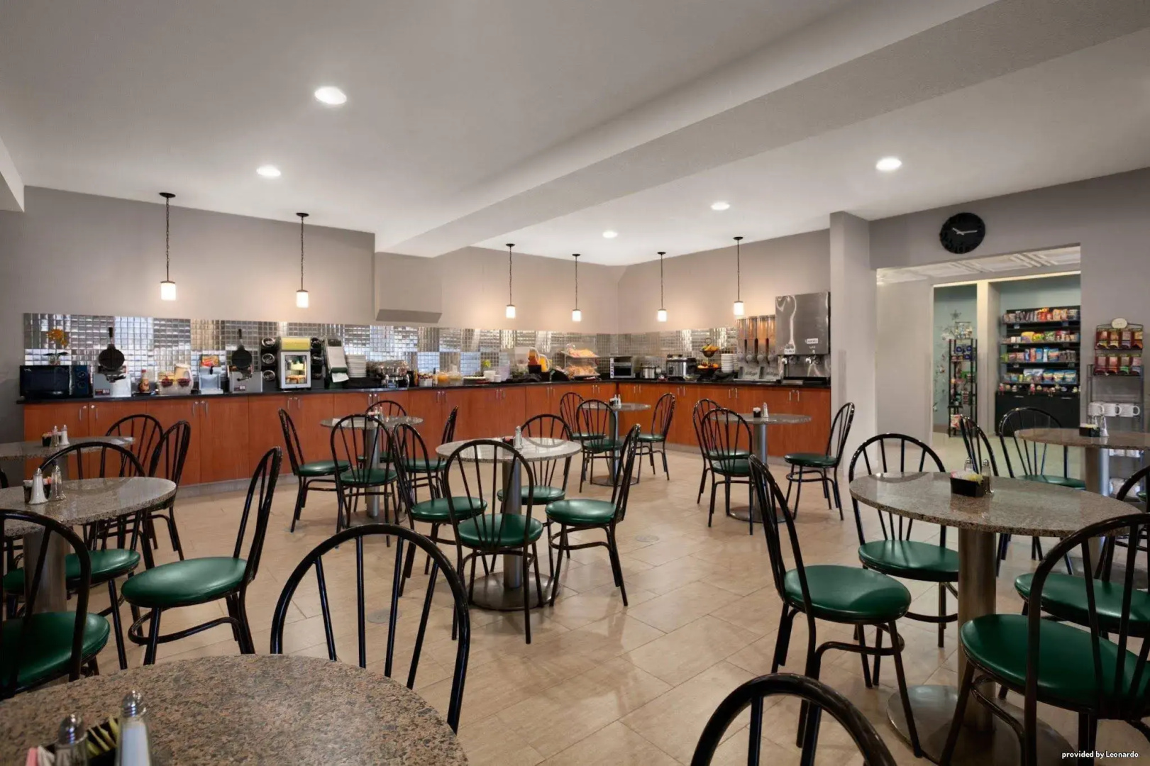 Foto - Best Western PLUS Peppertree Airport Inn