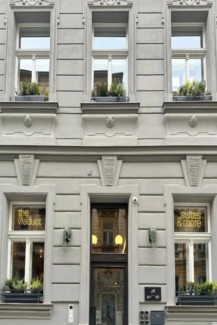 Photo - The Viaduct - Suites & More