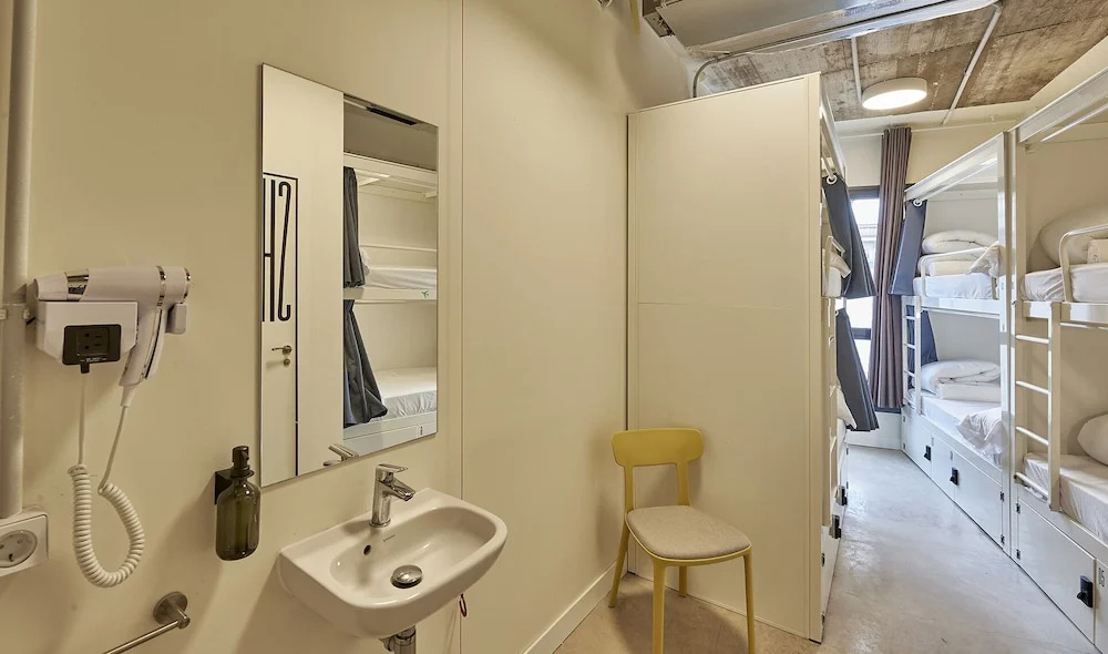 Foto - HostelFly Madrid Airport