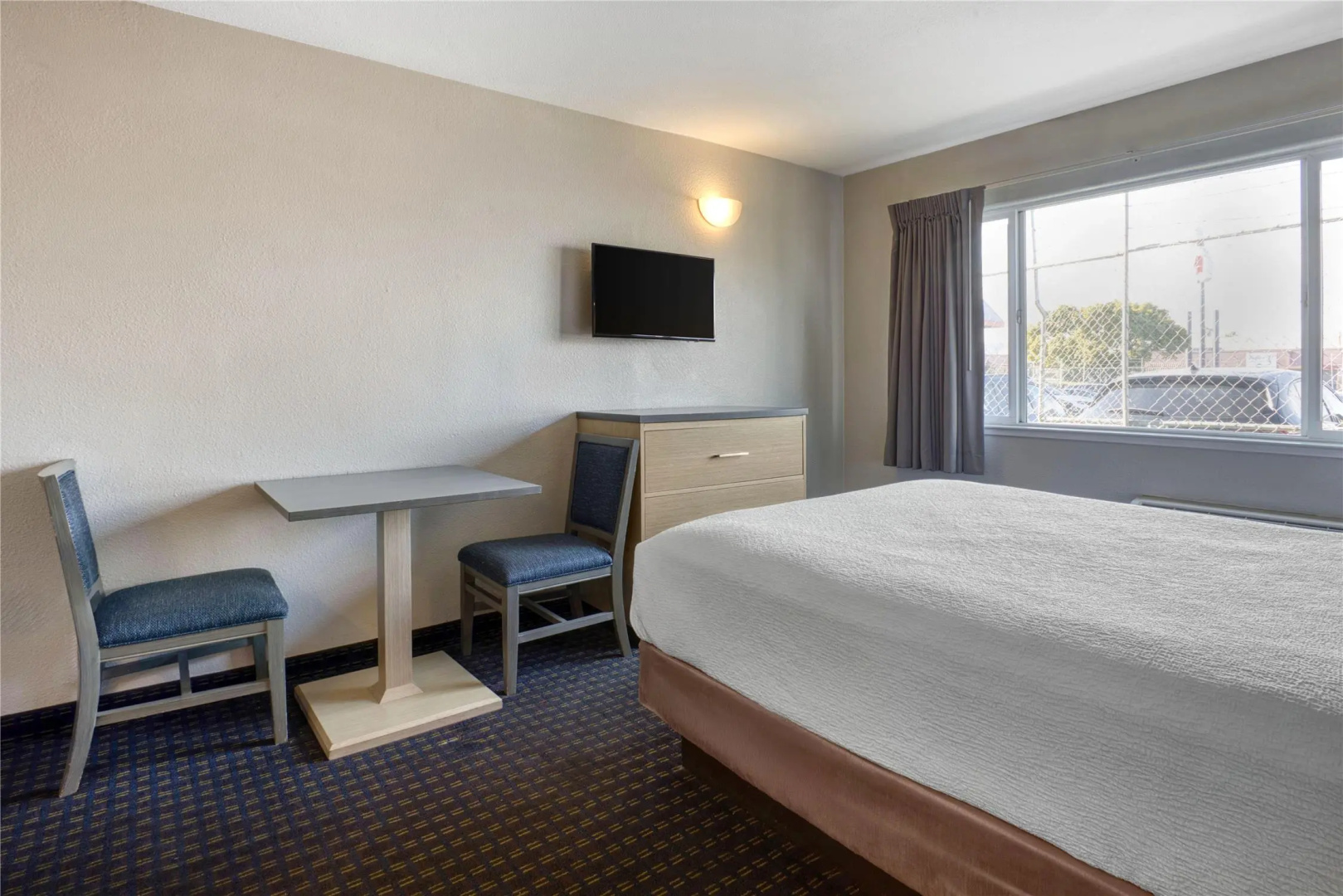 Photo - SureStay Hotel by Best Western San Rafael