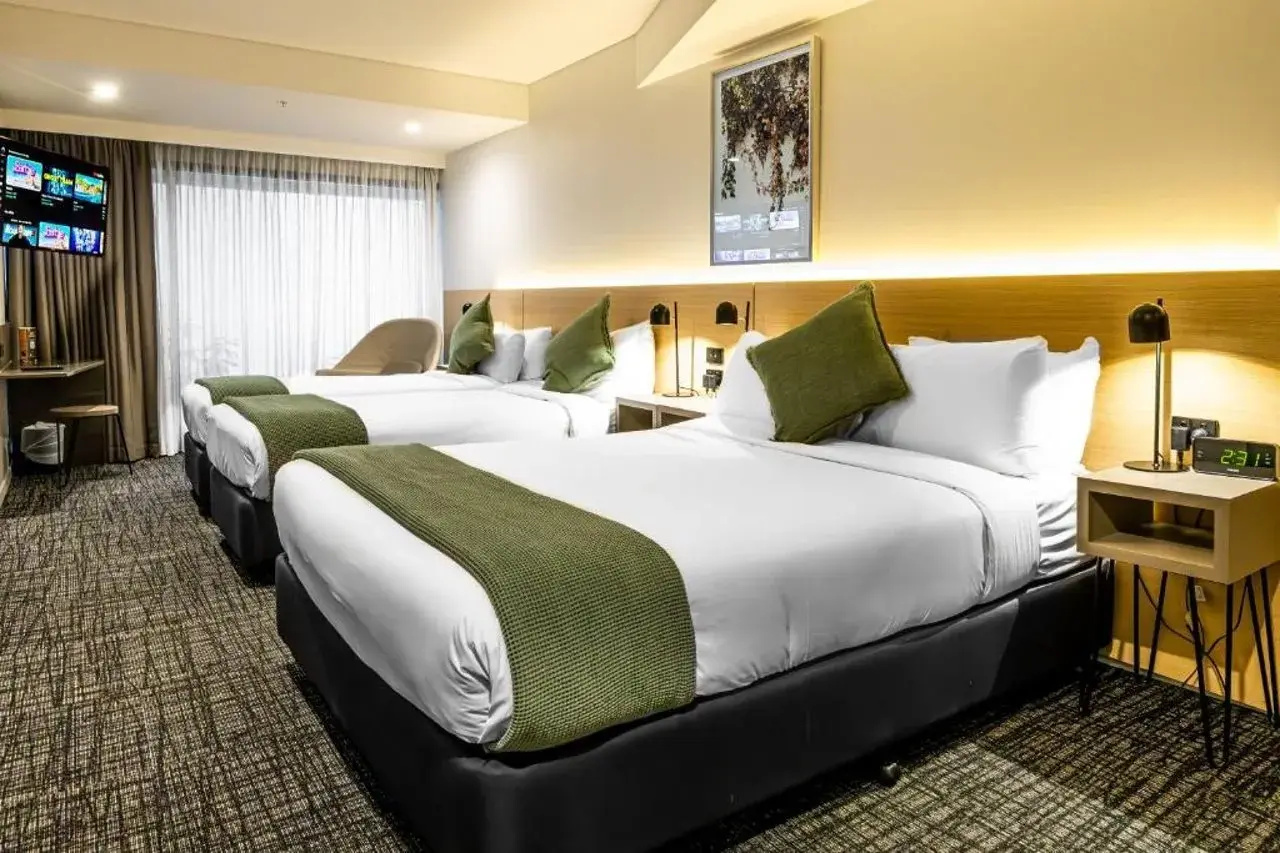 Photo - Song Hotel Sydney