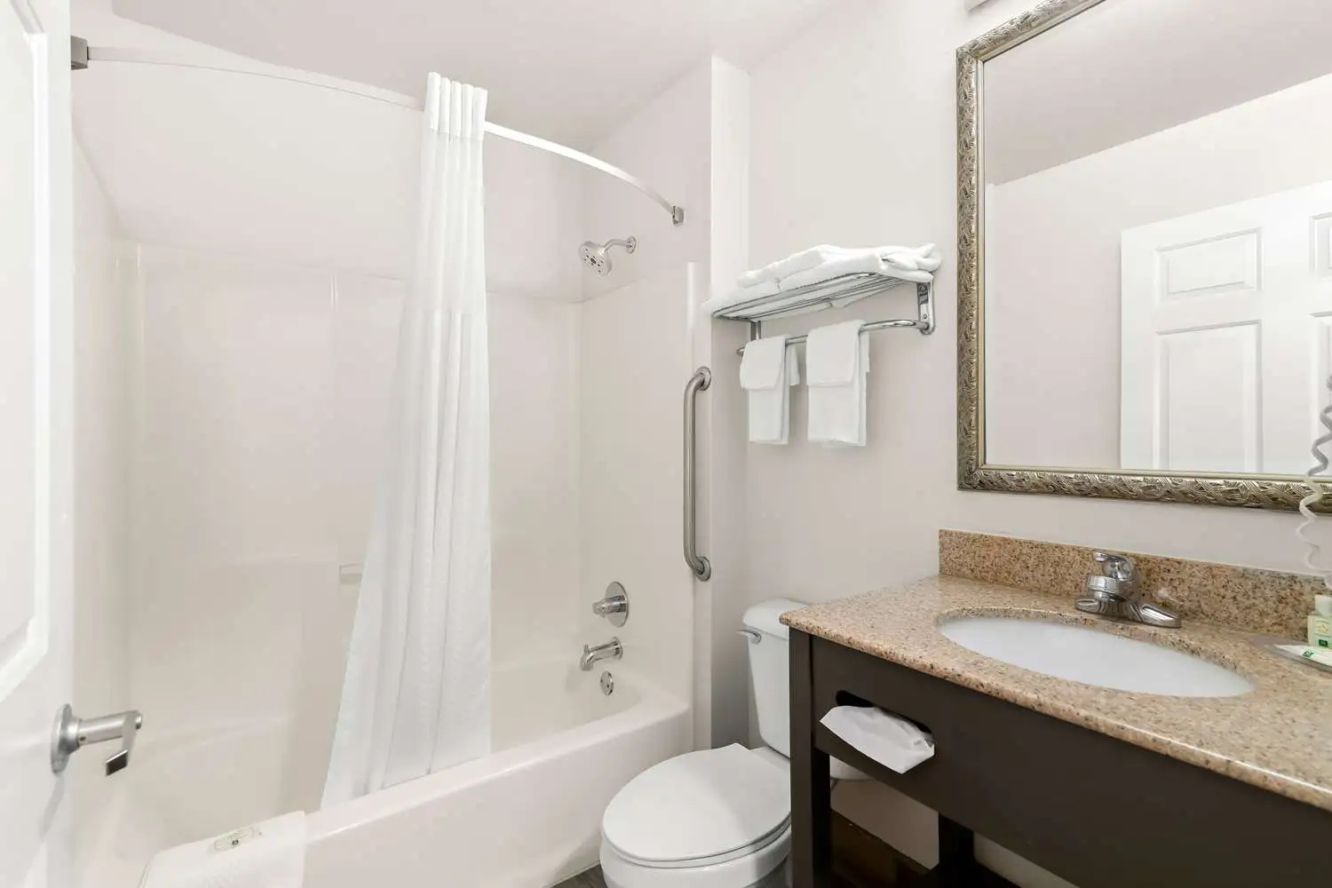 Foto - Quality Inn Merrimack - Nashua