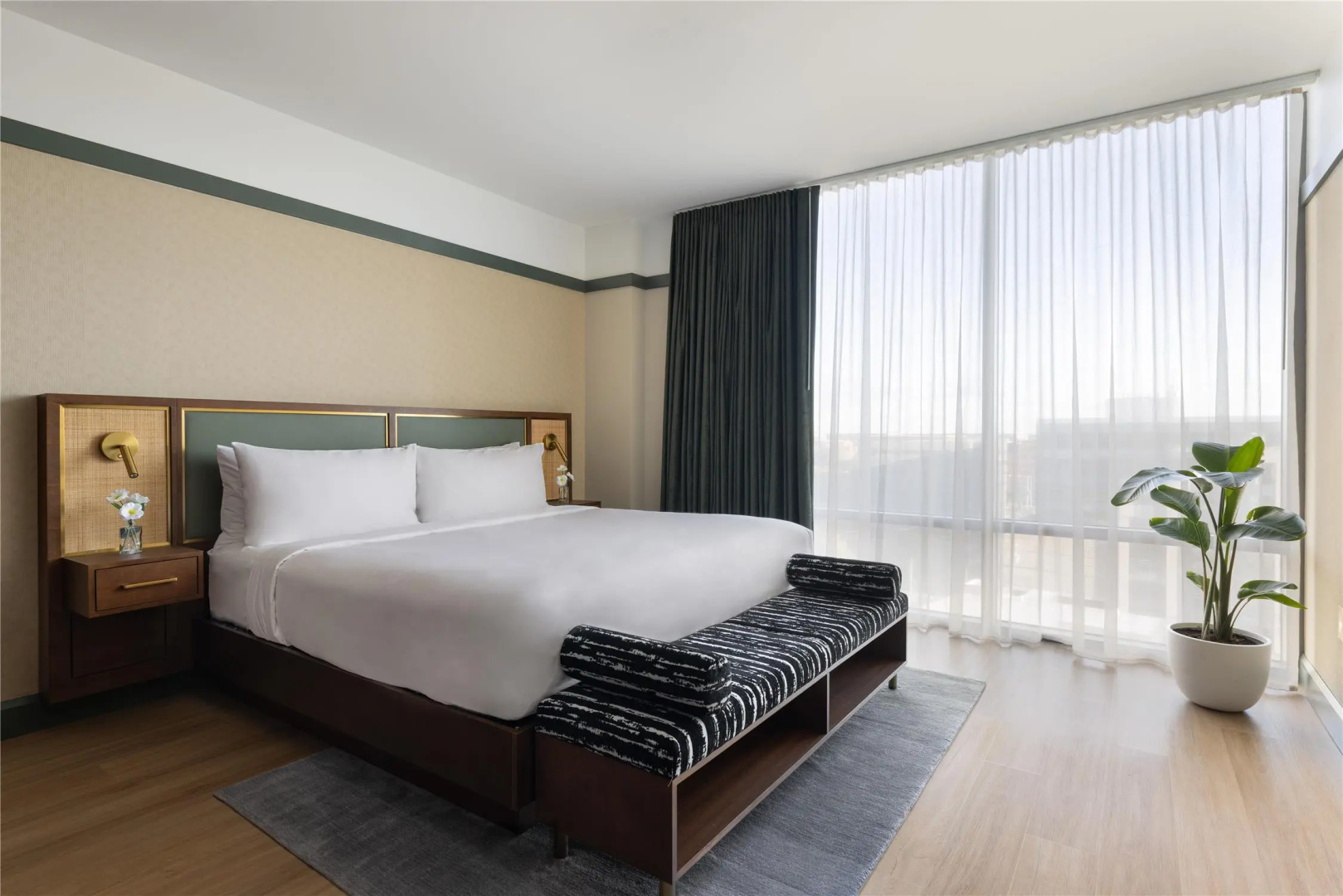 Photo - Printing House Hotel Nashville Downtown, Tapestry by Hilton