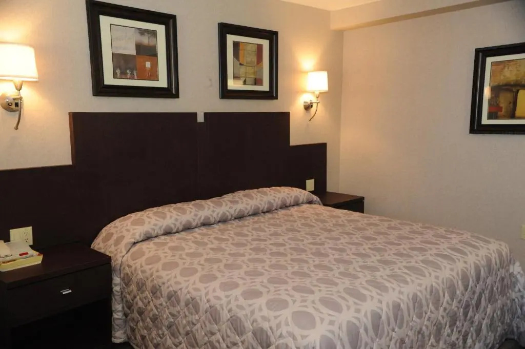 Photo - Skyview Motel