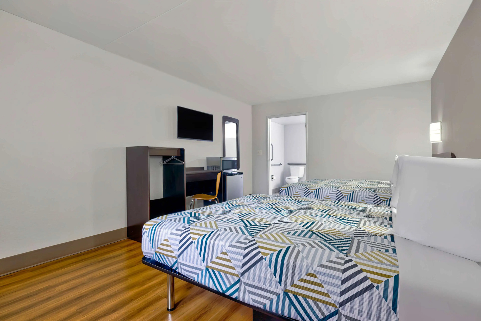 Photo - Motel 6-Plano, TX - Plano Northeast