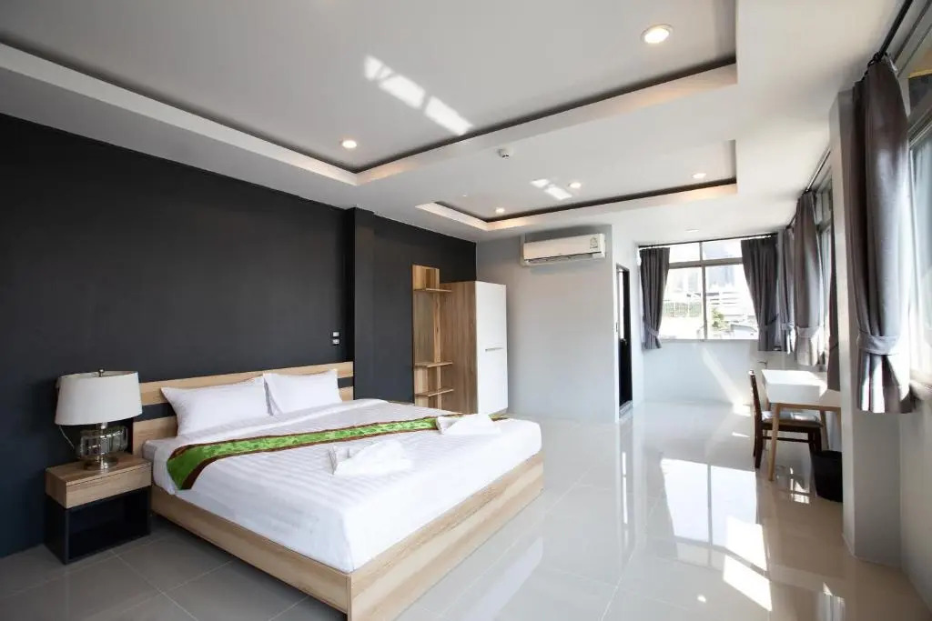 Foto - 185@Surawong Residence