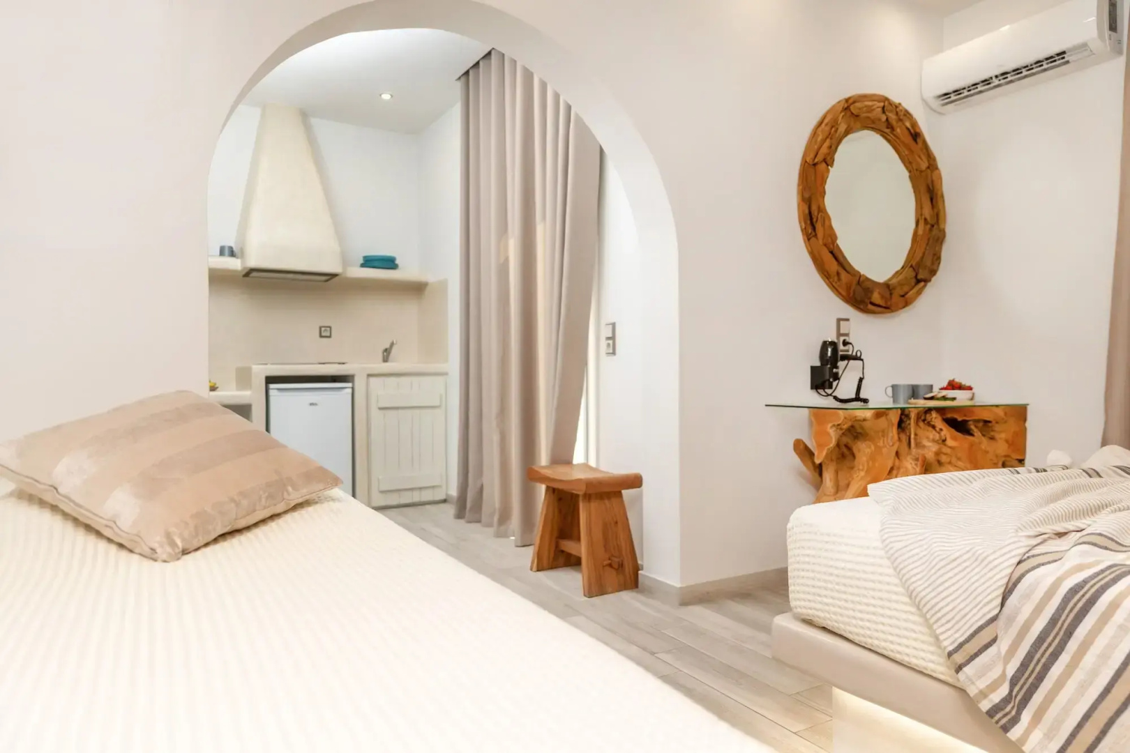 Foto - Katerina Roza Studios - Heartfelt Hospitality in the City