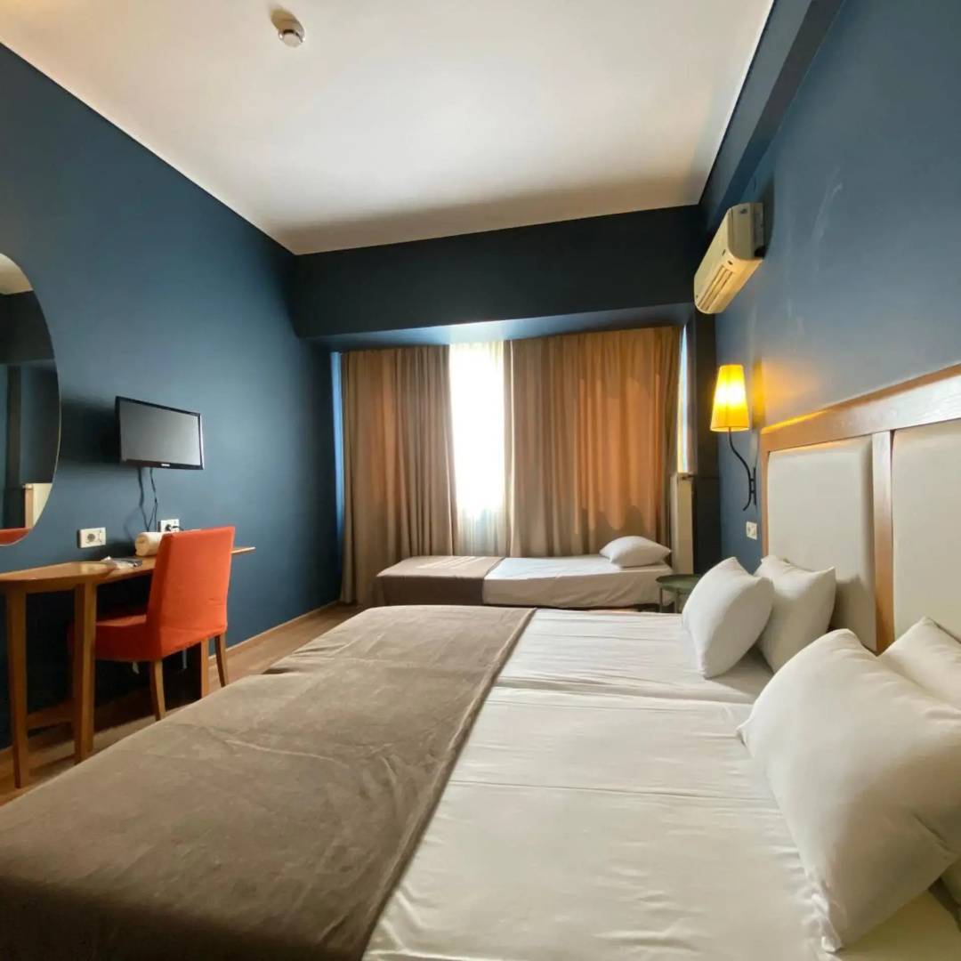 Photo - Olympic Hotel